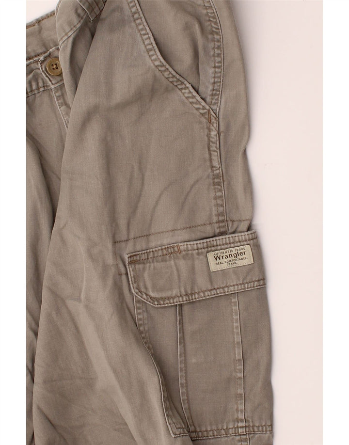WRANGLER Mens Cargo Shorts W42 2XL Grey Cotton Vintage Wrangler and Second-Hand Wrangler from Messina Hembry 