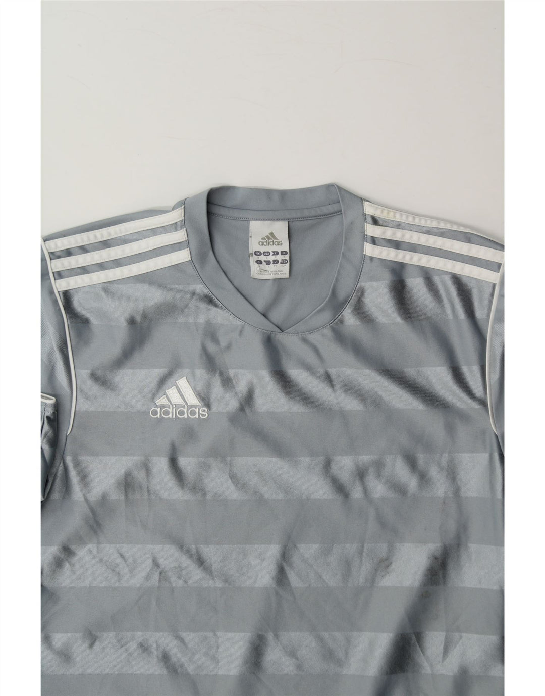 ADIDAS Mens T-Shirt Top Small Grey Striped Polyester Vintage Adidas and Second-Hand Adidas from Messina Hembry 