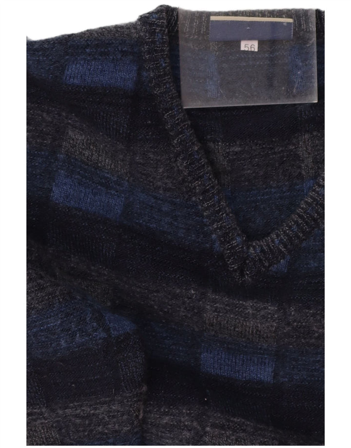 FAIRBANKS Mens V-Neck Jumper Sweater IT 56 XL Navy Blue Check Virgin Wool