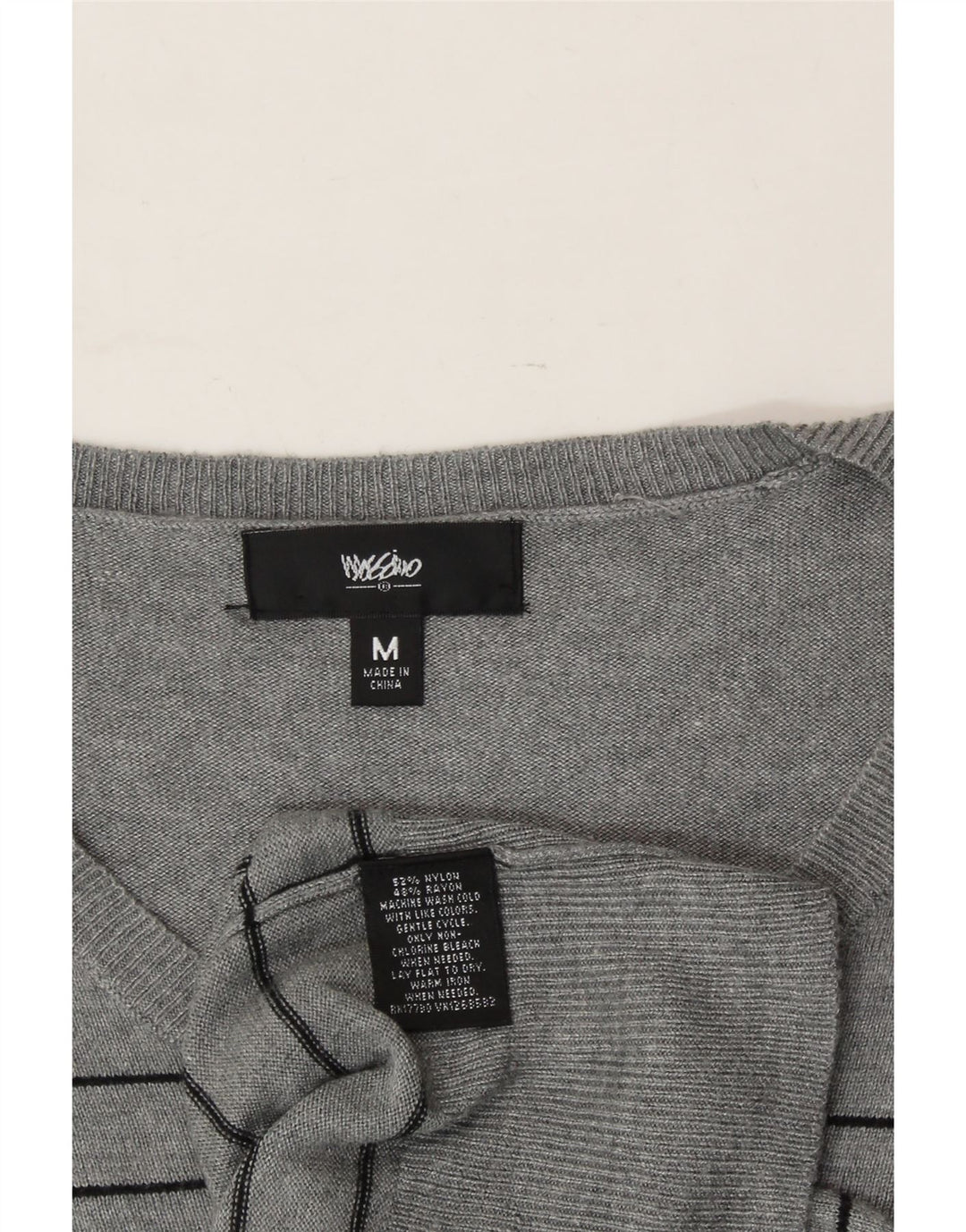 MOSSIMO Womens V-Neck Jumper Sweater UK 14 Medium Grey Striped Nylon Vintage Mossimo and Second-Hand Mossimo from Messina Hembry 