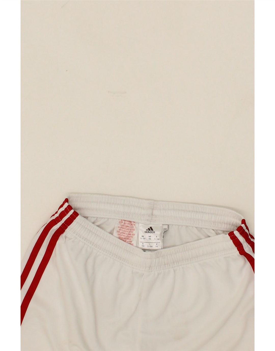 ADIDAS Boys Climalite Sport Shorts 11-12 Years White Polyester Vintage Adidas and Second-Hand Adidas from Messina Hembry 