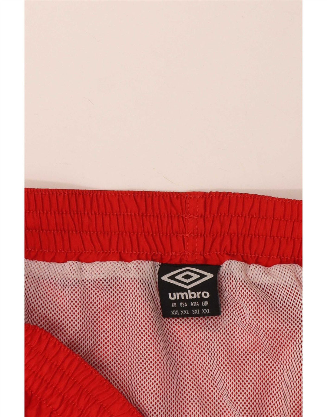 Umbro Womens Sport Shorts 2XL Red