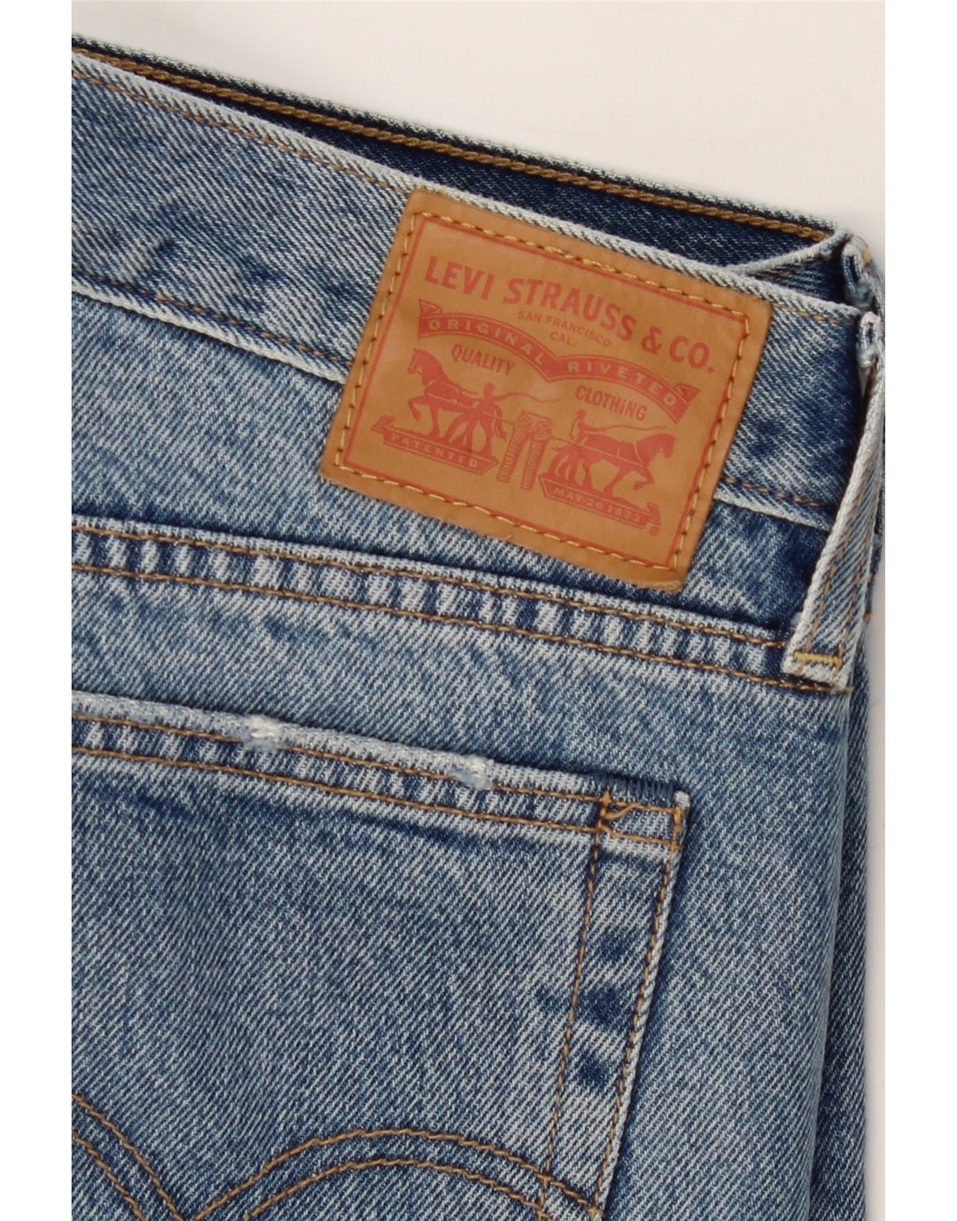 LEVI'S Womens Cropped Jeans W30 L24  Blue Cotton Vintage Levi's and Second-Hand Levi's from Messina Hembry 