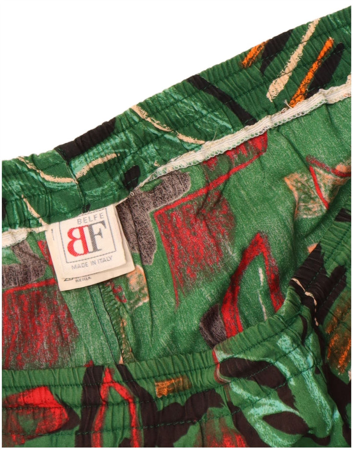 Belfe Mens Shorts IT 46 Small W30 Green Floral