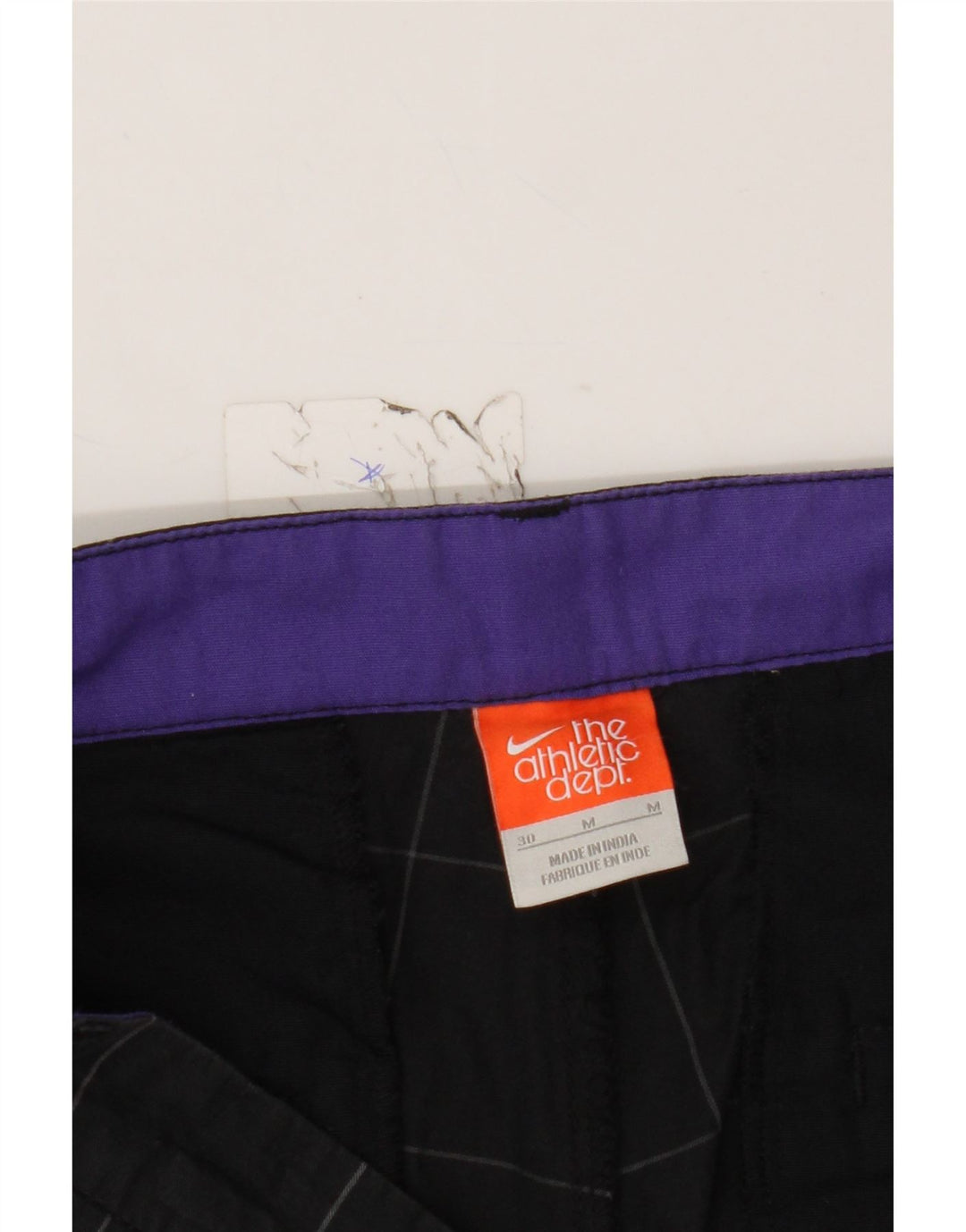 NIKE Mens Chino Shorts Medium W30 Black Check Cotton Vintage Nike and Second-Hand Nike from Messina Hembry 