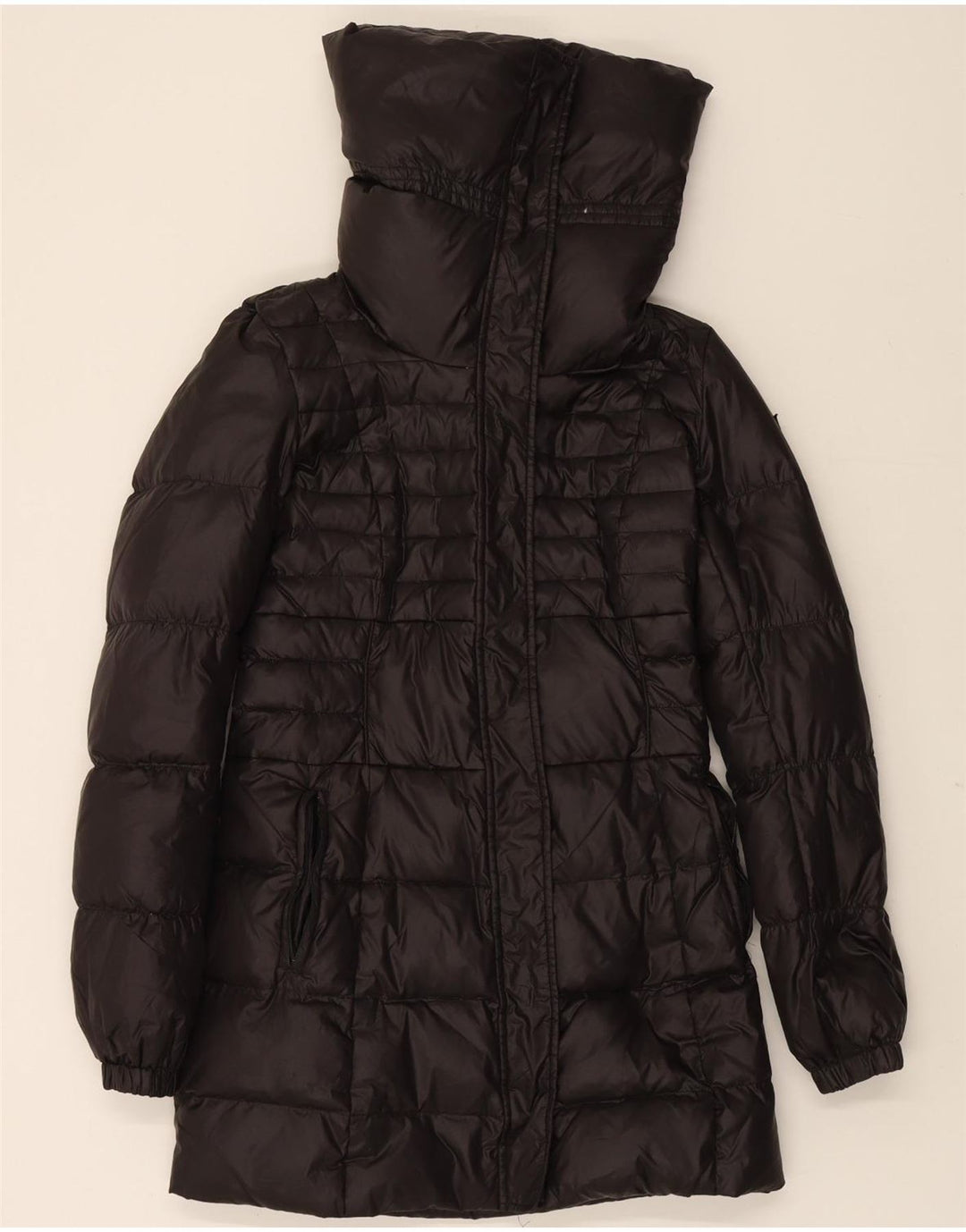 GUESS Womens Padded Coat UK 6 XS Black Nylon Vintage Guess and Second-Hand Guess from Messina Hembry 