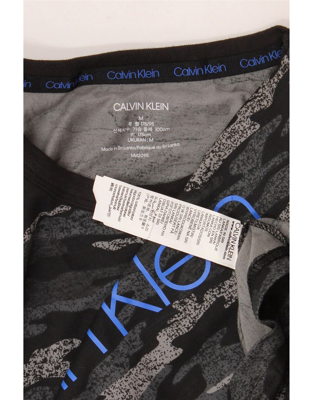 Calvin Klein Mens Graphic T-Shirt Top Medium Black Camouflage Cotton