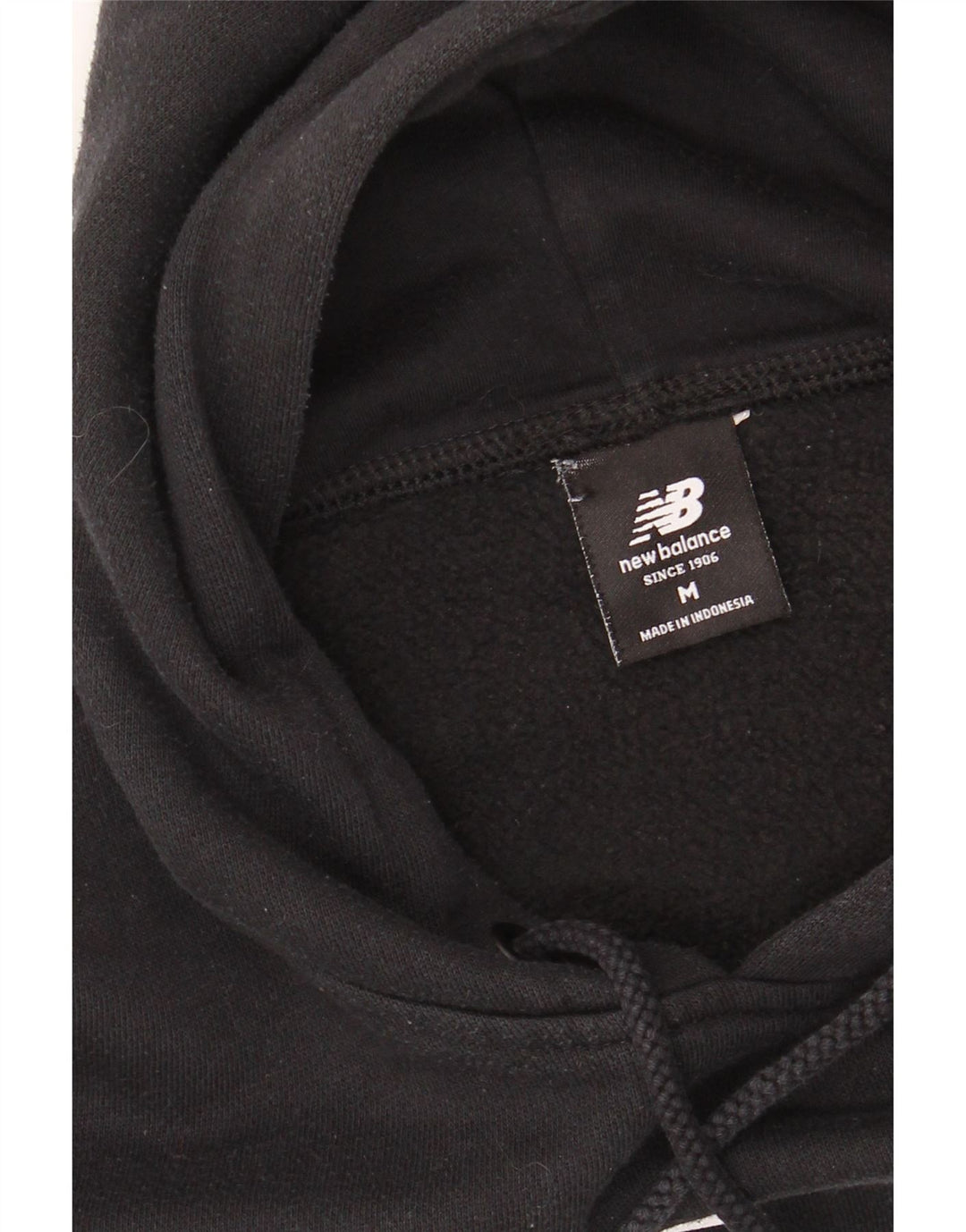 NEW BALANCE Mens Graphic Hoodie Jumper Medium Black Vintage New Balance and Second-Hand New Balance from Messina Hembry 