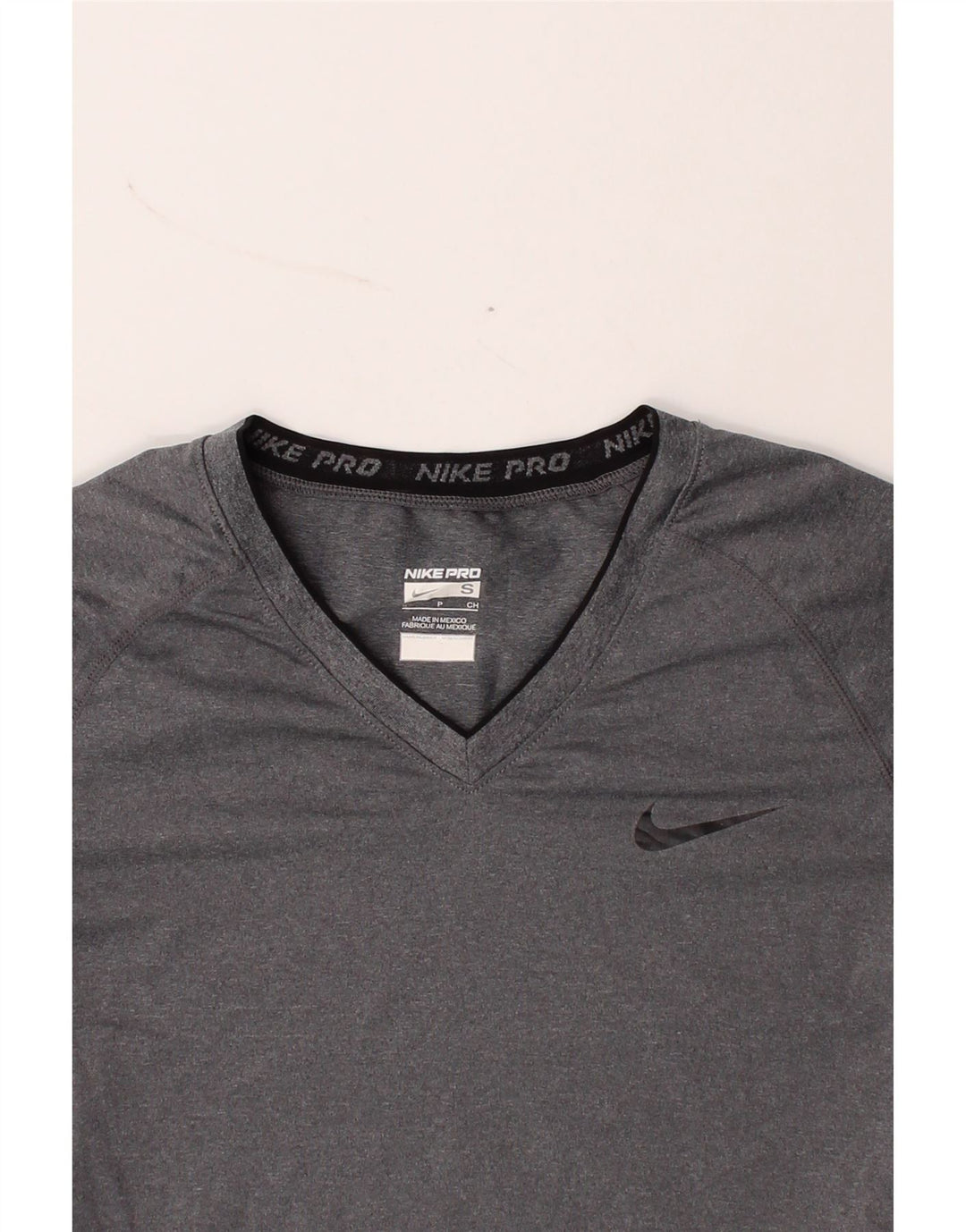 NIKE Womens Dri Fit T-Shirt Top UK 10 Small Grey Polyester Vintage Nike and Second-Hand Nike from Messina Hembry 