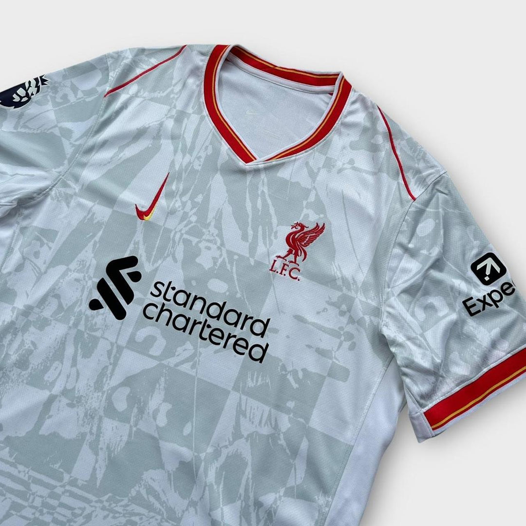 Liverpool football shirt - XL