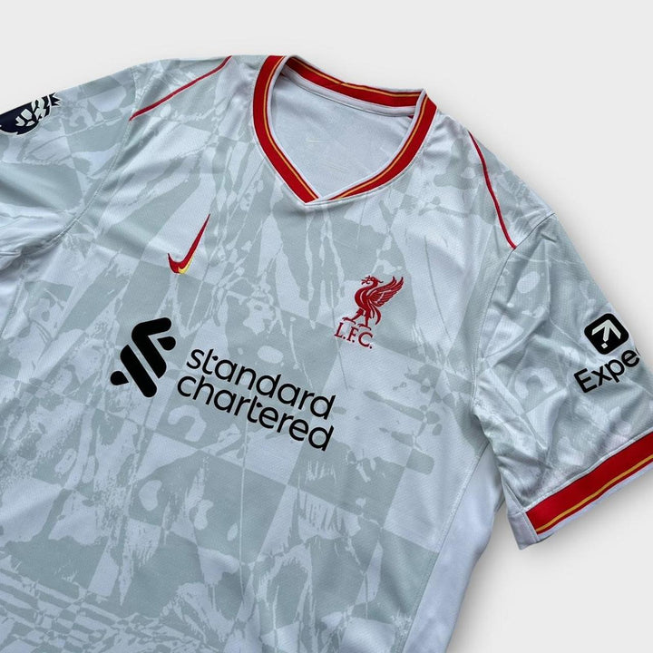 Liverpool football shirt - XL
