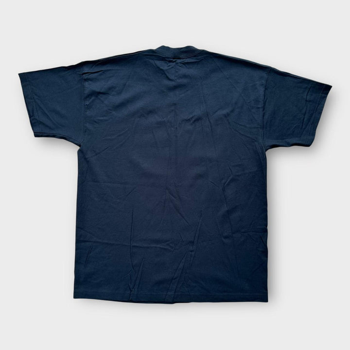 Vintage Fruit of the loom tee - large (fits like an XL)