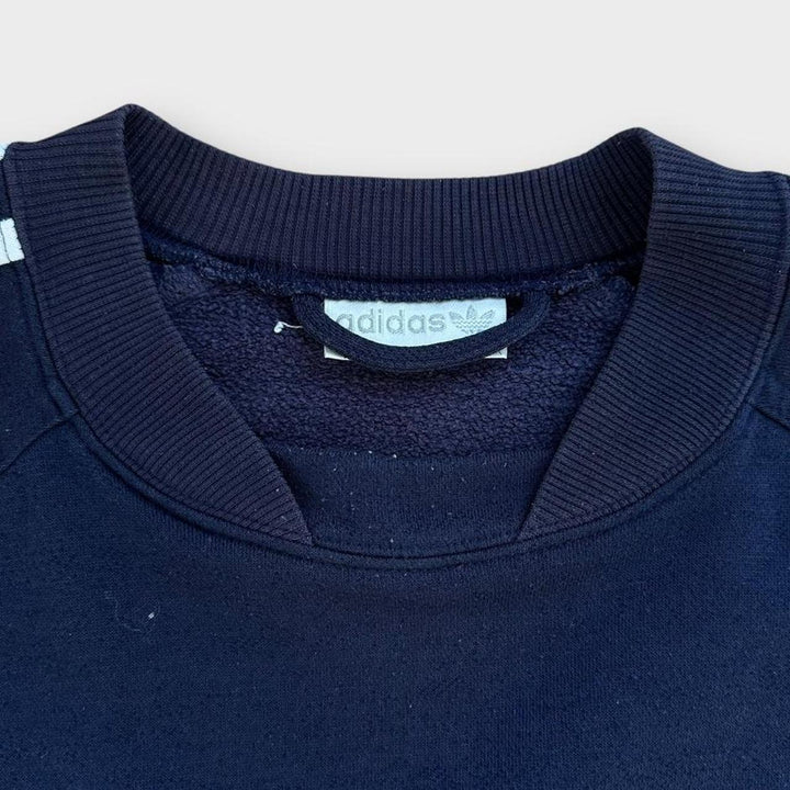 Vintage Adidas sweatshirt - medium (fits like a large)