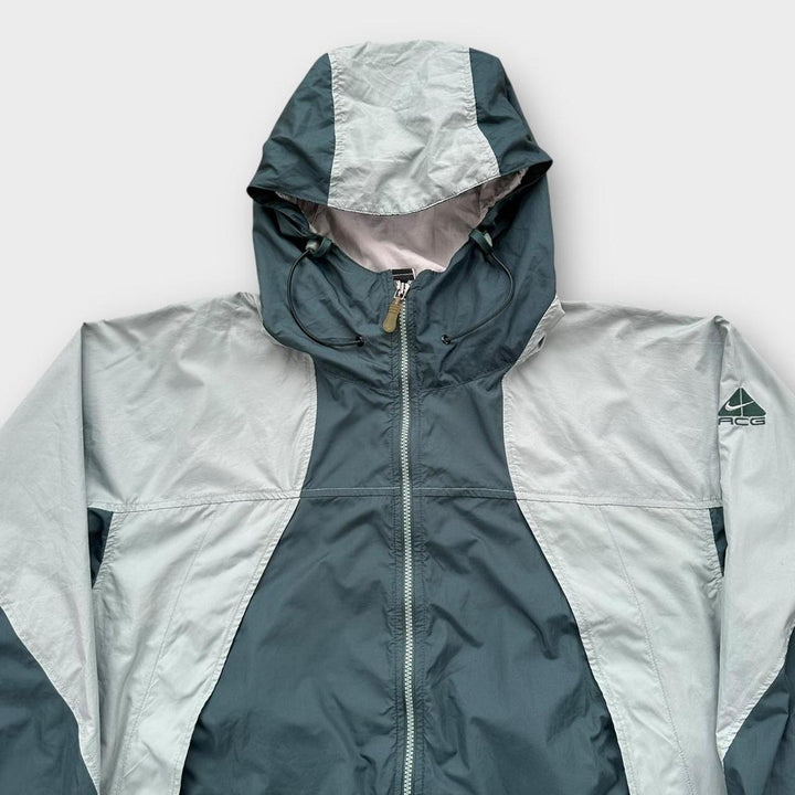 Nike ACG packable Jacket - large