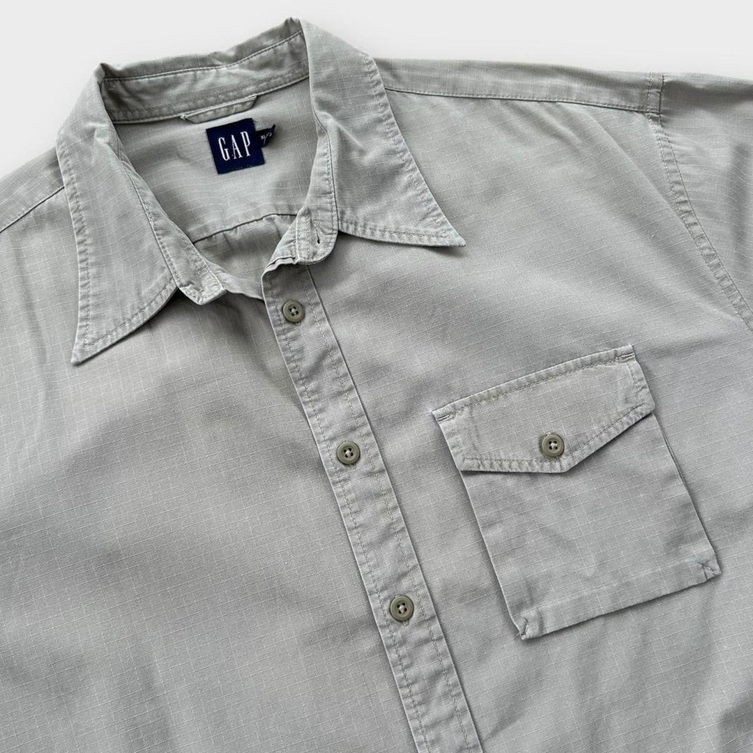 Vintage Gap shirt - XL (fits like an XXL)