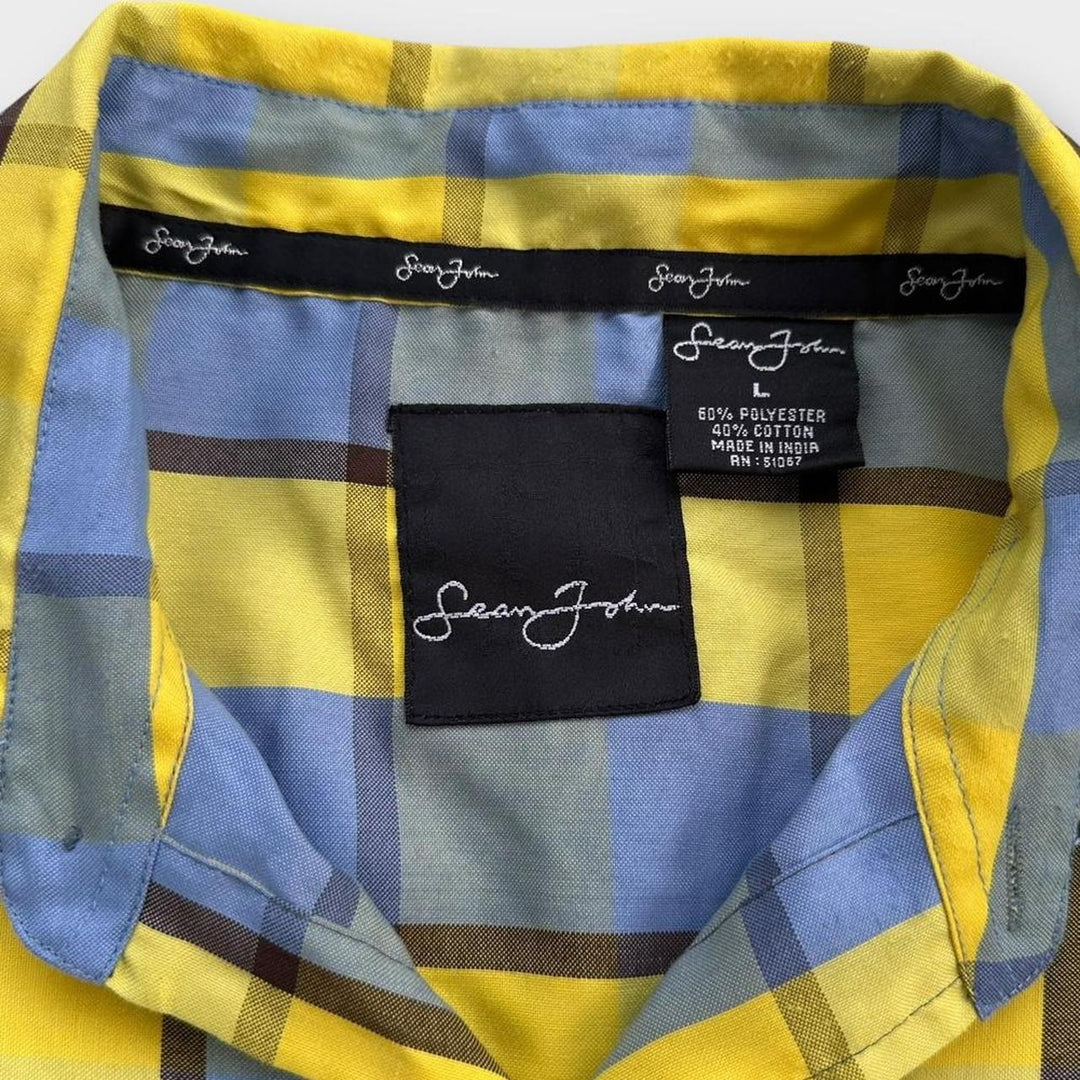 Vintage Sean John short sleeve shirt - large (fits like a baggy XL)