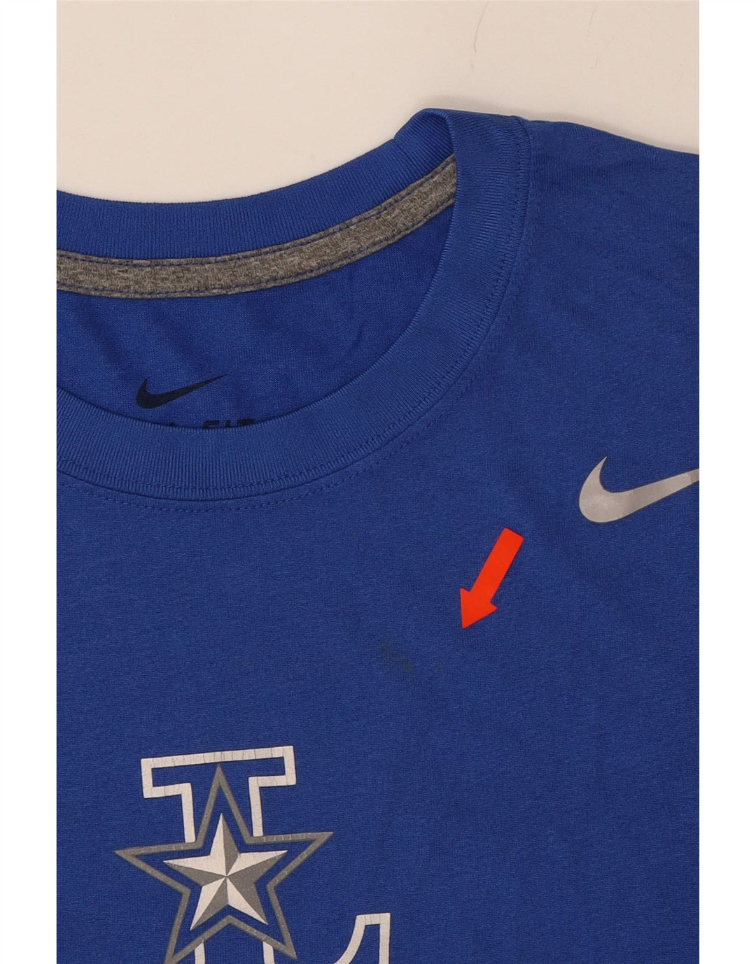 NIKE Mens Dri Fit Graphic T-Shirt Top Large Blue Polyester Vintage Nike and Second-Hand Nike from Messina Hembry 