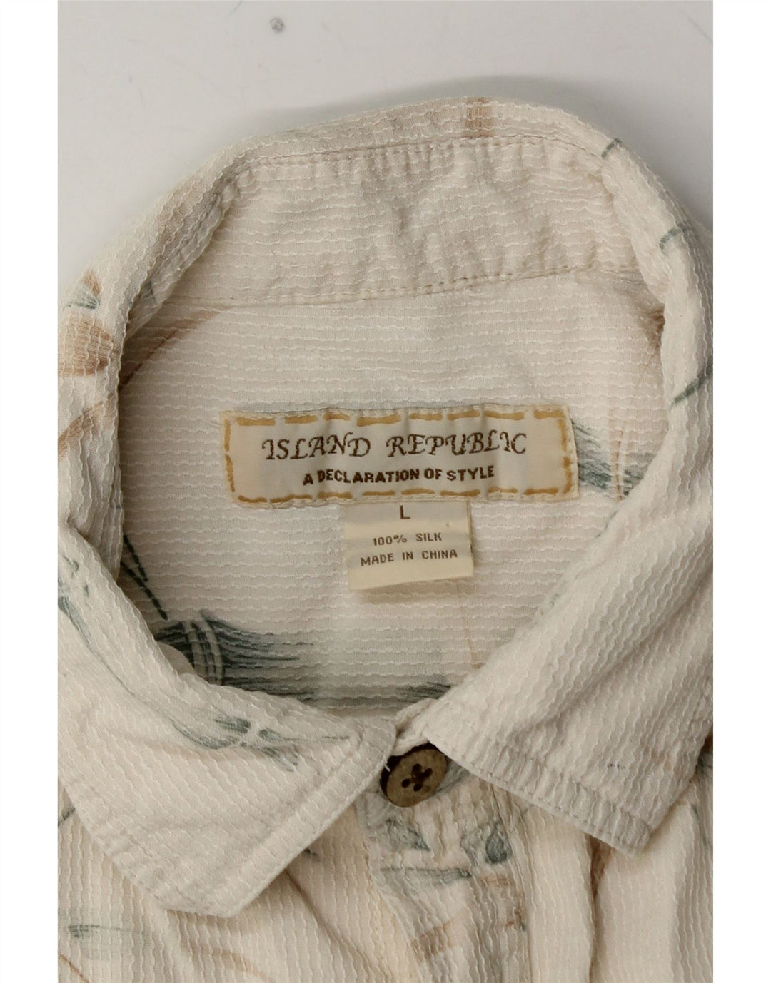 ISLAND REPUBLIC Mens Short Sleeve Shirt Large Off White Floral Silk