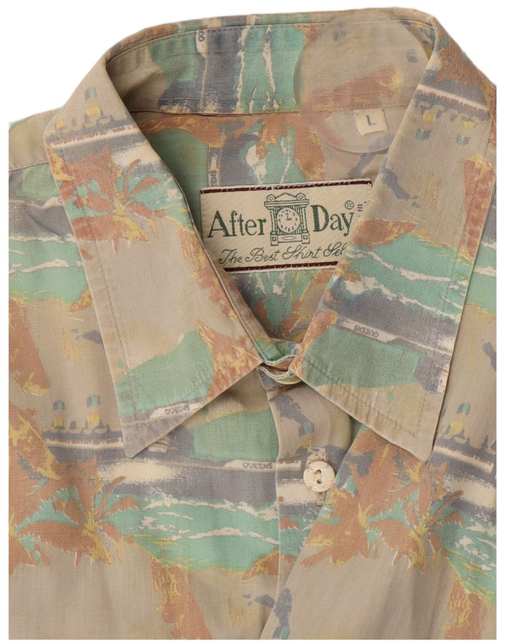 Vintage Mens Graphic Short Sleeve Shirt Large Beige
