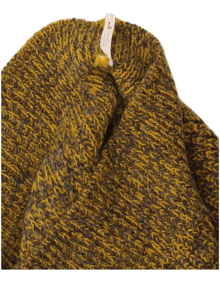 VINTAGE Mens Crew Neck Jumper Sweater Large Khaki Striped