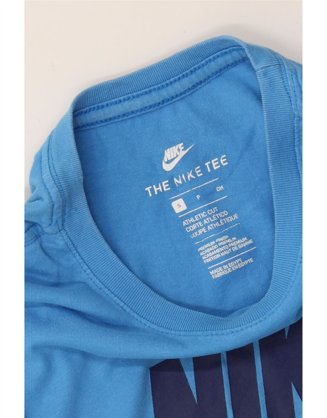 NIKE Mens Athletic Cut Graphic T-Shirt Top Small Blue Vintage Nike and Second-Hand Nike from Messina Hembry 