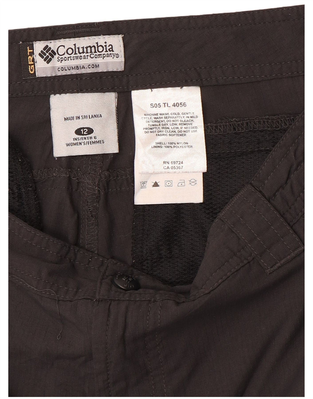 COLUMBIA Womens Cargo Shorts US 12 Large W32  Black Nylon