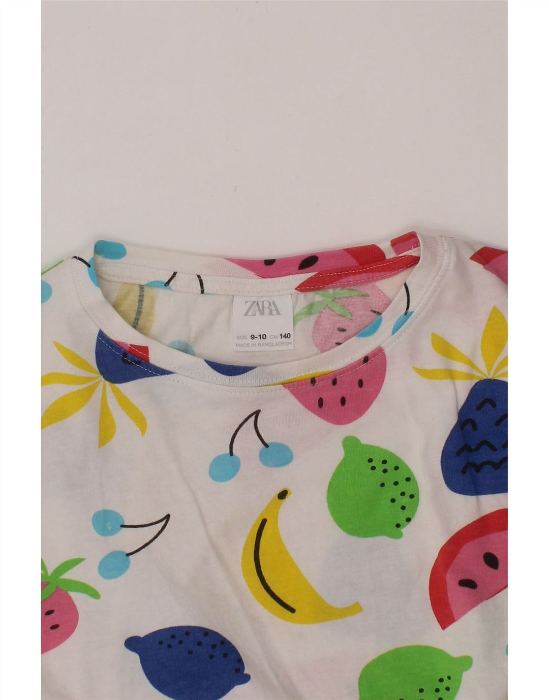 ZARA Girls Abstract Pattern T-Shirt Top 9-10 Years White Vintage Zara and Second-Hand Zara from Messina Hembry 