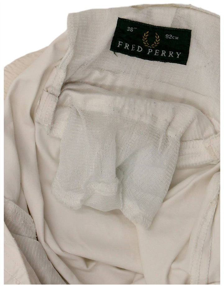 FRED PERRY Mens Pegged Chino Shorts W36 Large  White