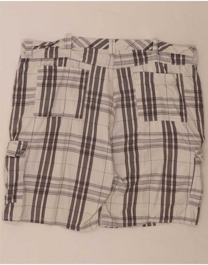 WRANGLER Mens Cargo Shorts W42 2XL Grey Check Cotton Vintage Wrangler and Second-Hand Wrangler from Messina Hembry 